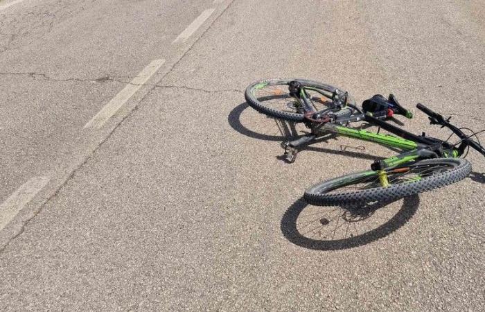 Accidente en Mariotto-Terlizzi, colisión entre coche y bicicleta: ciclista en el hospital