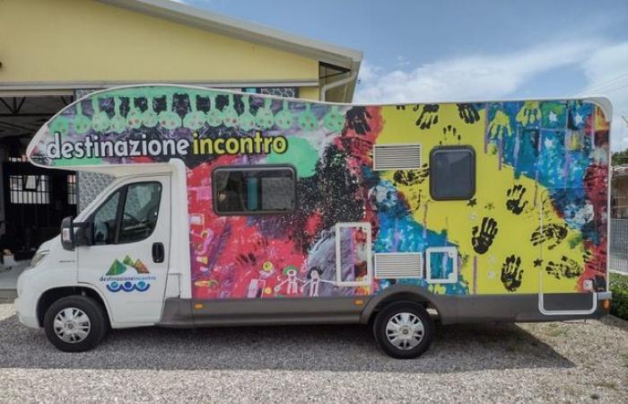 Hoy última parada en Povoletto, última parada de la autocaravana Destinazione. Encuentro antes de salir de Friuli Venezia Giulia y dirigirse al sur.