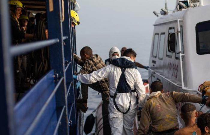 Emergencia y Humanidad 1 barco desembarca 230 migrantes en total. 280 en el punto de acceso de Lampedusa