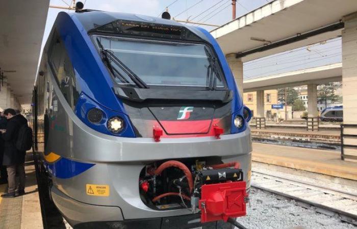Comienzan las obras de la línea ferroviaria Salerno-Nápoles: el tráfico se detiene