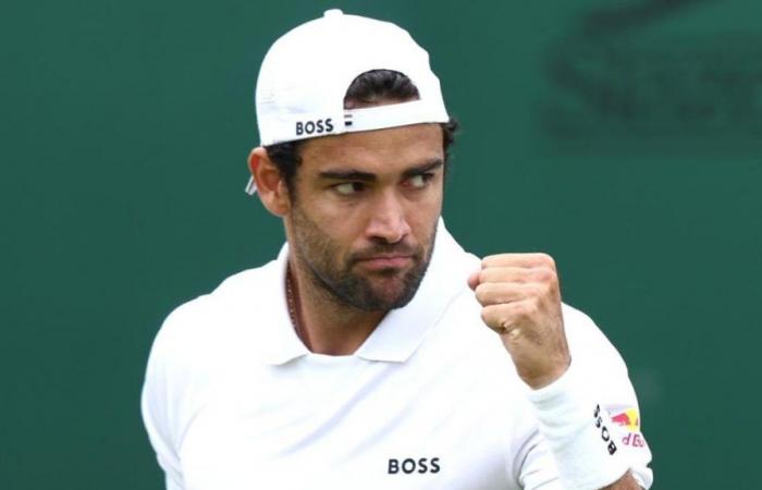 Berrettini vence a Fucsovics y se adjudica el derbi de Wimbledon