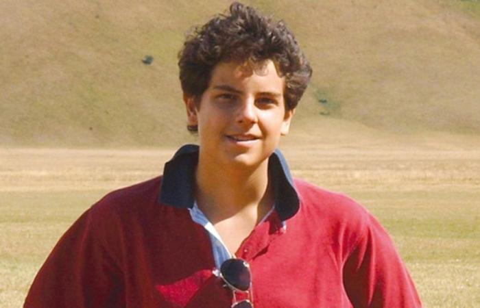 quién es el estudiante que murió a los 15 años y era considerado el “santo patrón de internet”