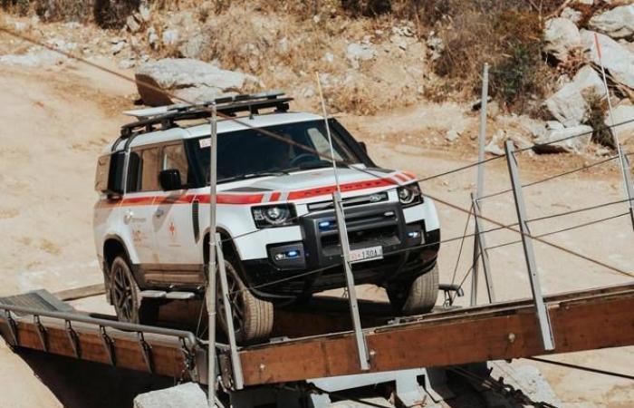 Todos los secretos del Land Rover Defender de la Cruz Roja: es imparable – Corriere.it