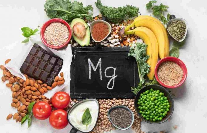 Por qué el magnesio es esencial para la salud, beneficios y en qué alimentos encontrarlo
