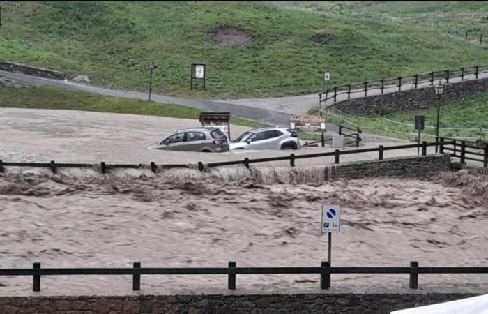 Cogne, los torrentes se desbordan: deslizamientos de tierra debido a las lluvias en el Piamonte y el Valle de Aosta. Usseglio, Oulx, Cervinia afectados, Sempione cerrado. Maxievacuación en helicóptero en el Vco: 120 personas evacuadas