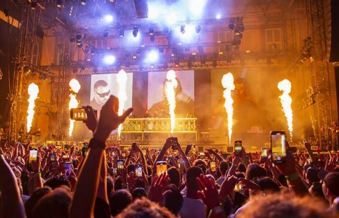 Piazza Napoleone se convierte en una gran discoteca con la Swedish House Mafia