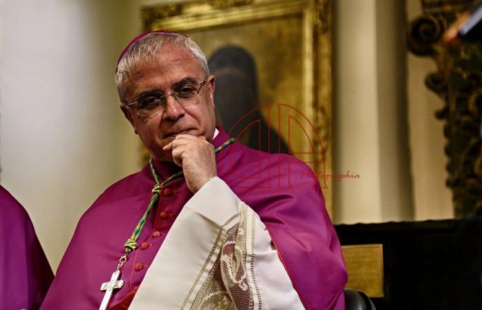 Waste, el arzobispo a los catanianos: “Cuidemos la ciudad”