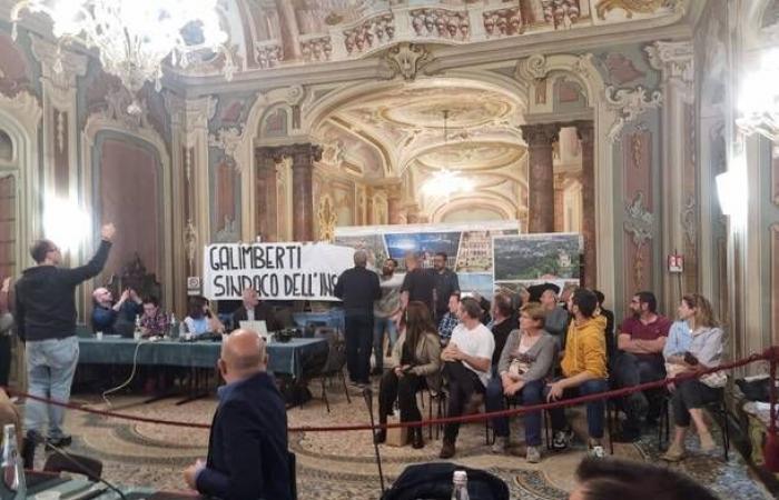 CGIL Varese contra la incursión de CasaPound en el ayuntamiento de Varese