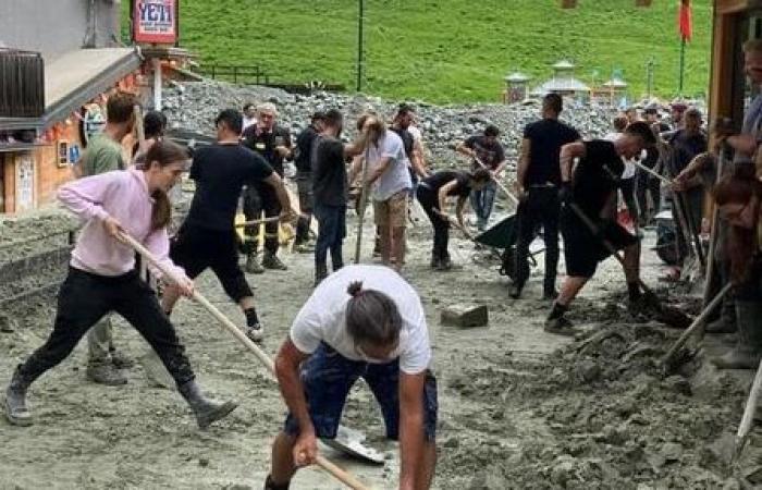 Inundación de Breuil-Cervinia: los turistas también trabajan para retirar el barro y los escombros