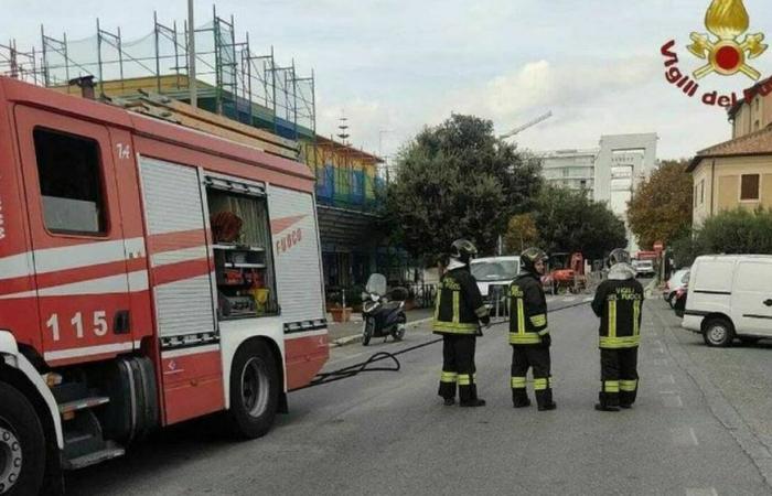 Fuga de gas en Roma provoca cierres de carreteras y evacuaciones