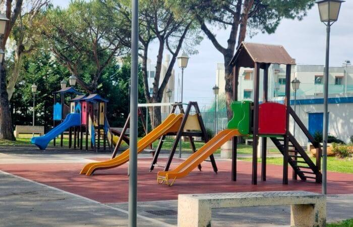 Salerno, parques abiertos hasta medianoche: aquí están los nuevos horarios de apertura para el verano
