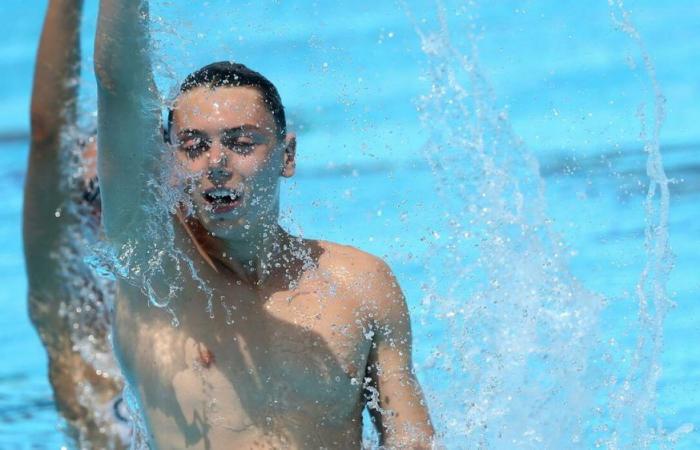 Oro para Pelati, de 17 años, en sincronizado, olímpico en piscina.