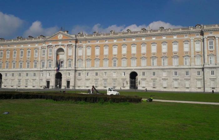 Muere un trabajador en el Palacio Real de Caserta tras una enfermedad