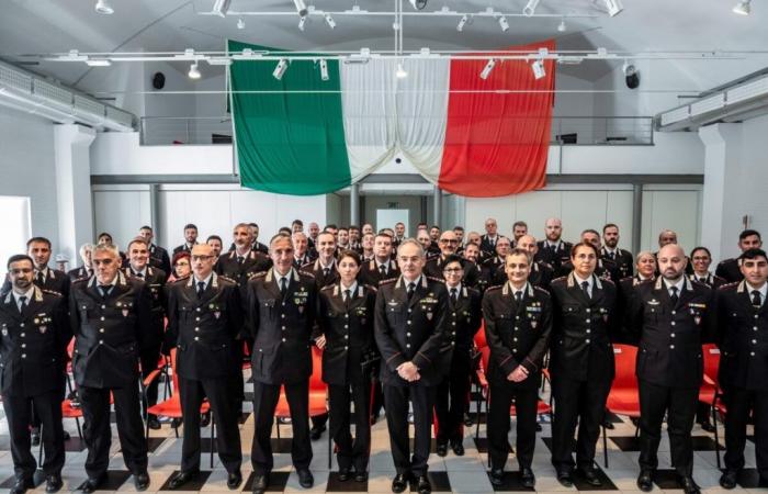 El General Andrea Rispoli visita el Comando Regional Forestal de los Carabinieri “Liguria”
