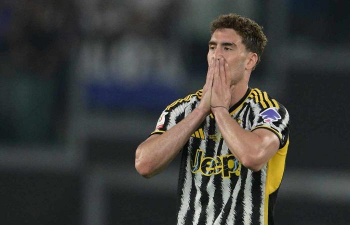 Lejos de la Juventus pero aún en la Serie A: la traición de Vlahovic se afianza