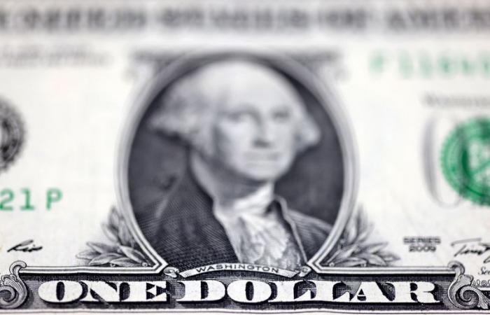 Forex, caída del dólar, cautela Powell equilibra datos laborales positivos De Reuters