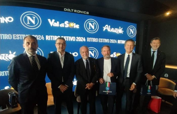 Calcio Napoli, retiro de pretemporada en Dimaro Folgarida, once días de entrenamiento, dos amistosos y eventos con los jugadores
