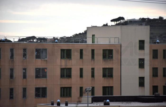 El preso se enfurece, tarde de alta tensión ayer en la prisión de Valle Armea – Sanremonews.it