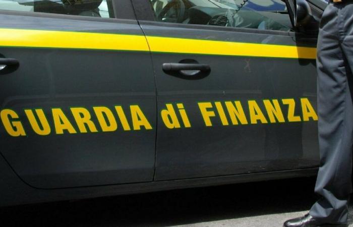 Fraude en el bono frontal, abogado del Colegio de Abogados de Avellino arrestado
