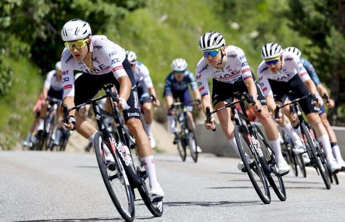 Tour de Francia 2024, Emiratos Árabes Unidos parece inexpugnable. Pogacar cuenta con algunos integrantes del equipo que podrían aspirar al podio.