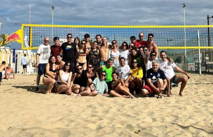 Voleibol de playa. Cecchetelli y Sorcinelli, pareja ganadora del torneo en Bagni Alberto e Cesare