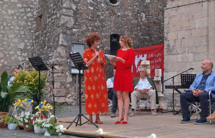 Lugnano in Teverina: Emanuela Anechoum ganó el premio literario 2024
