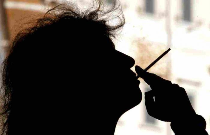 Cómo dejar de fumar por completo, medicamentos y comportamientos: directrices de la OMS