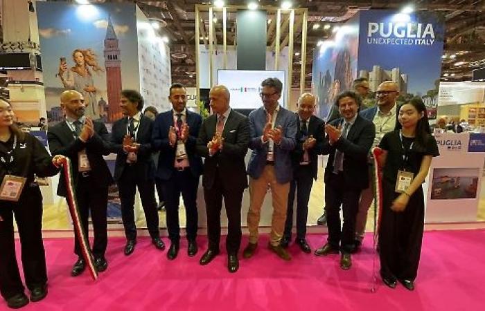 Inaugurado el stand de Puglia en la Feria de Turismo de Alto Nivel de Singapur