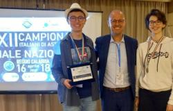 Matteo, el niño de las estrellas: estudiante de Cuneo que es un campeón de la astronomía – La Guía