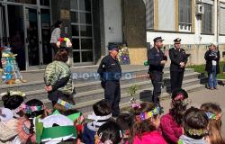 Cultura de la legalidad, Carabinieri en la escuela primaria Vittorino da Feltre