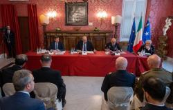 Reunión del sindicato militar con el Ministro de Defensa Crosetto: foco en la renovación de contratos y los decretos de implementación