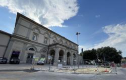 Perugia, pelea nocturna en Fontivegge: dos denunciados, el tercero está siendo buscado
