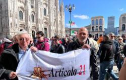 Otro 25 de abril “necesario” y esa marcha libre en Milán contra el fascismo de ayer y de hoy.