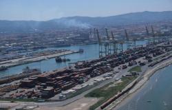 Los puertos de Livorno y Piombino mantienen el empleo en el mar Tirreno a pesar de la crisis internacional