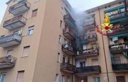 Verona: edificio devorado por las llamas en via Ruffoni, 15 personas quedan atrapadas por el humo