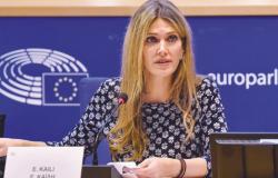 Qatargate, Eva Kaili: “No me postulo para la reelección y me mudo a Italia. Aquí hay garantismo y los partidos se oponen a las investigaciones políticas”