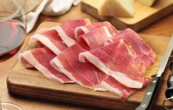 Canadá también frena el jamón de Parma, por culpa de los jabalíes y la peste porcina