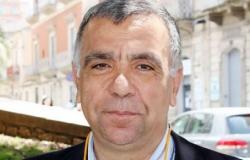 Ha fallecido el concejal de Vittoria y médico general jubilado, Giuseppe Cannizzo, de 70 años. Una caída le resultó fatal