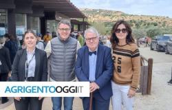 Matteo Renzi visita el Valle de los Templos en Agrigento: memorias y perspectivas políticas