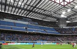 “Algunas líneas corporativas no sientan bien a los aficionados del AC Milan y eso es algo en lo que se puede estar ampliamente de acuerdo”
