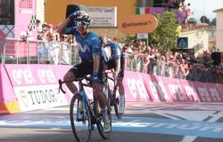 Sánchez gana la sexta etapa del Giro de Italia, pero es la celebración de todo Rapolano Terme