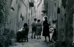 Tomas históricas: la vida cotidiana en Agrigento en los años 1950 – Cómo vivía la gente en las callejuelas del centro histórico