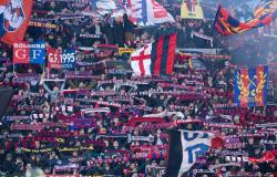 El apoyo de la afición rossoblù se confirma en el viaje a Nápoles