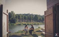 Florencia: el muelle reabre con música y aperitivos a orillas del Arno