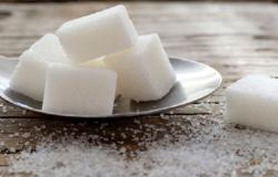 Cada día consumimos 24 cucharaditas de azúcar, así es como frenar los riesgos relacionados con los azúcares añadidos