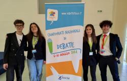 El equipo de Alfano di Termoli sigue destacando en el Campeonato Italiano de Debate