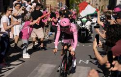Giro de Italia, Pogacar gana la contrarreloj en Perugia: segundo detrás de Ganna