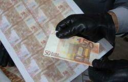 Nápoles, dinero falso. La advertencia del BCE: «Las garrapatas ilegales están en auge»