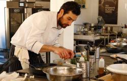 Ragusa, los distintos grados de riesgo existentes en la cocina: el chef Polato en el escenario del instituto Ferraris