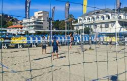 Voleibol Playa Riviera: parada en Albissola con más de sesenta parejas de Oro y Plata